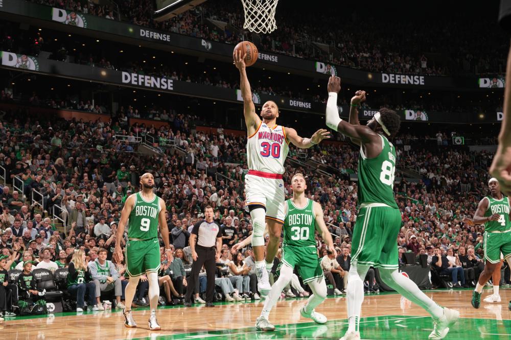 布拉德利 布拉德利