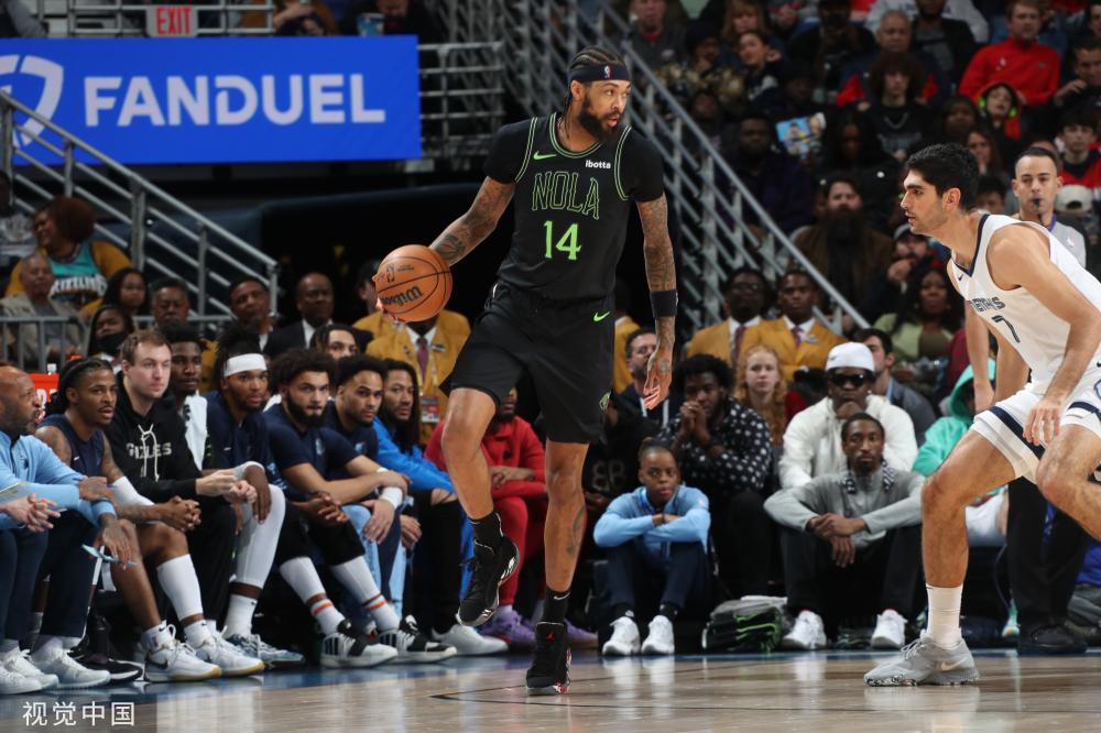 与前锋的 与前锋的