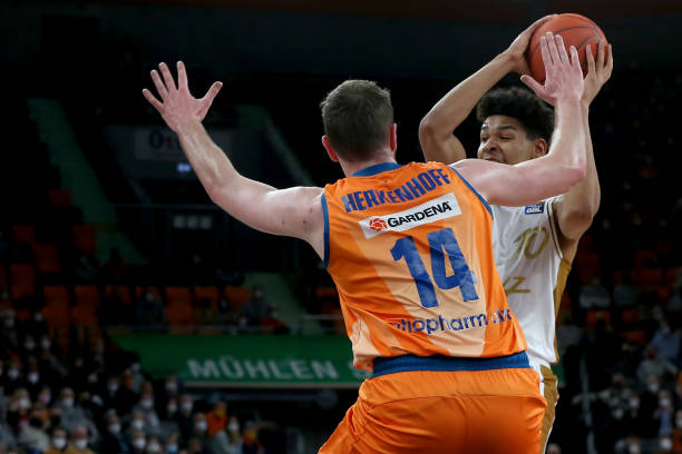 虽然展现了 虽然展现了